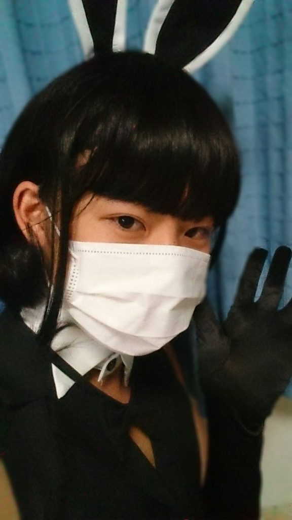 【18歳～20代女装娘エロ画像】 可愛いボブヘアー女装が似合うロリ系の男の娘 ふゆみちゃん