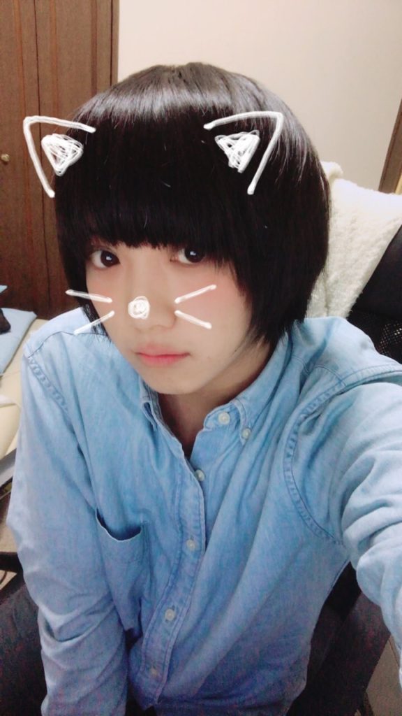 【18歳～20代女装娘画像】黒髪に前髪ぱっつんが似合う目がクリクリの可愛いロリ顔の男の娘 あっつーちゃん