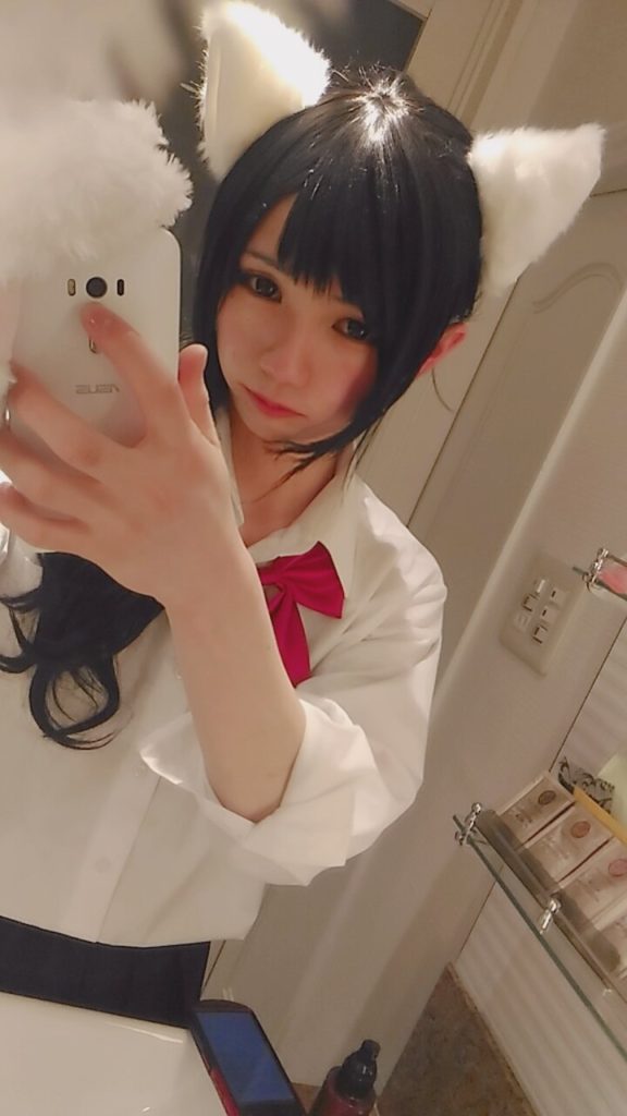 【18歳～20代女装娘画像】JK風の制服姿が似合う可愛いロリ顔の男の娘 めるももちゃん